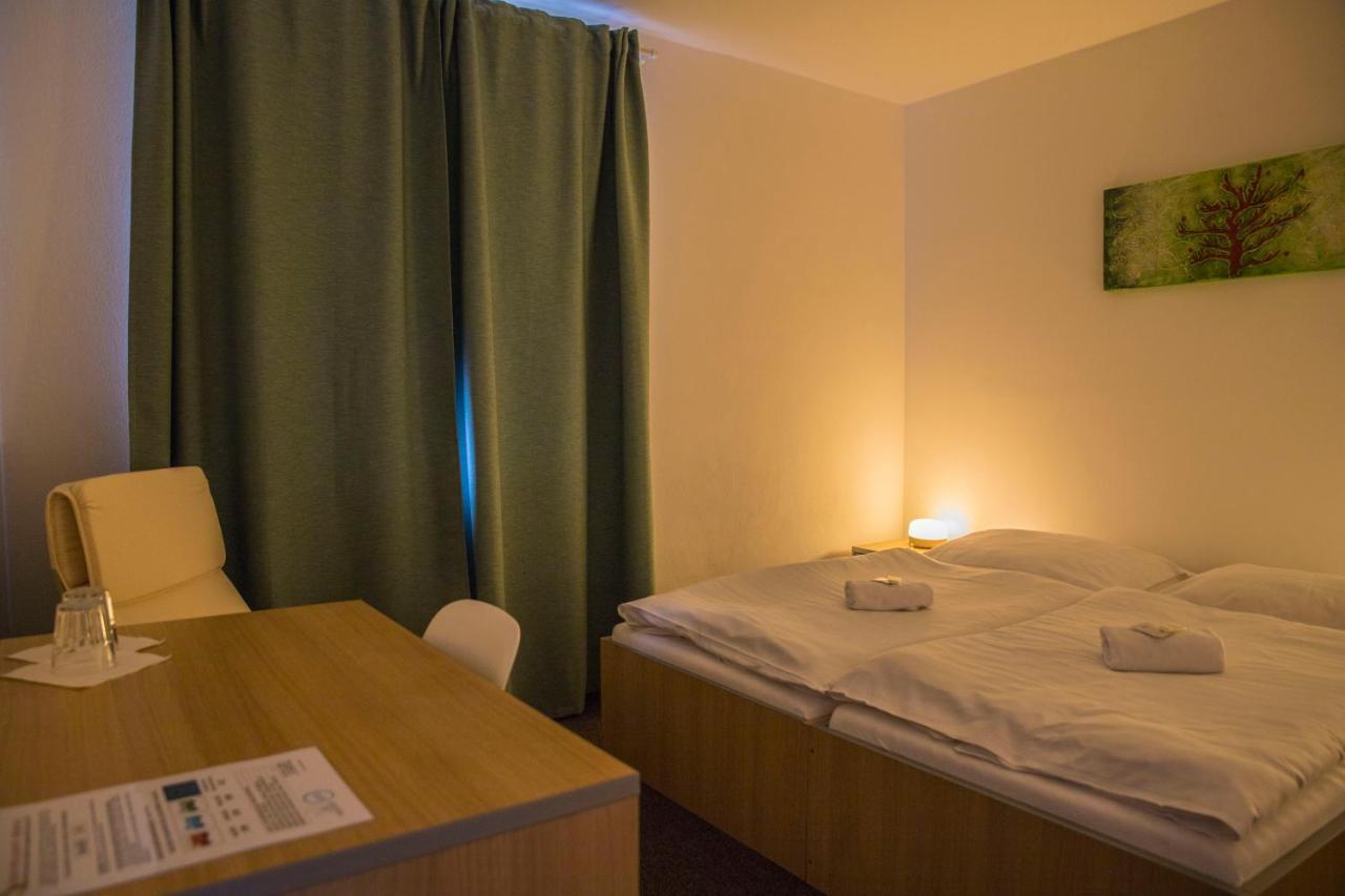 Penzion Amfik Bukovina Popovice  Dış mekan fotoğraf
